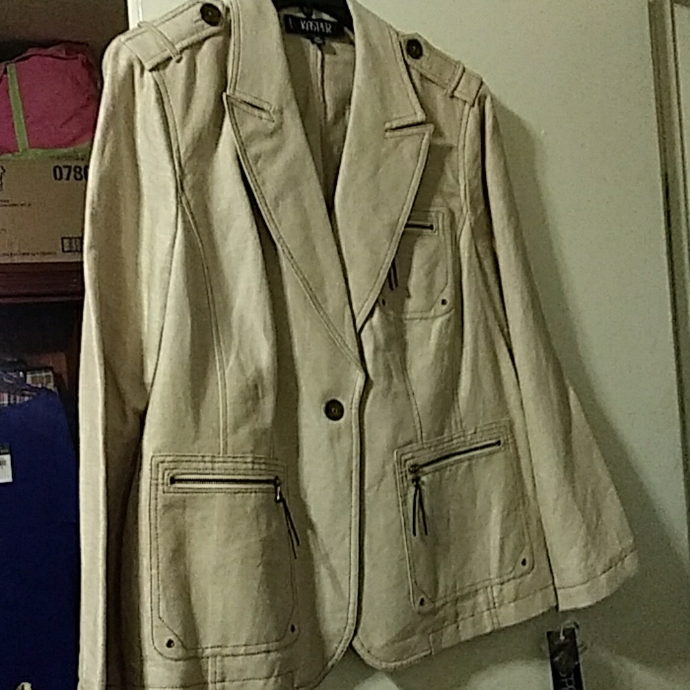 Linen Kasper Pantsuit